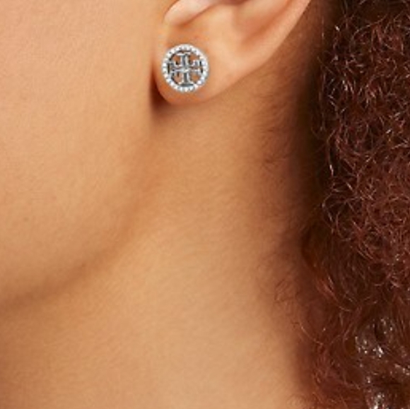 Tory Burch circle crystal stud earrings silver new - Picture 2 of 9